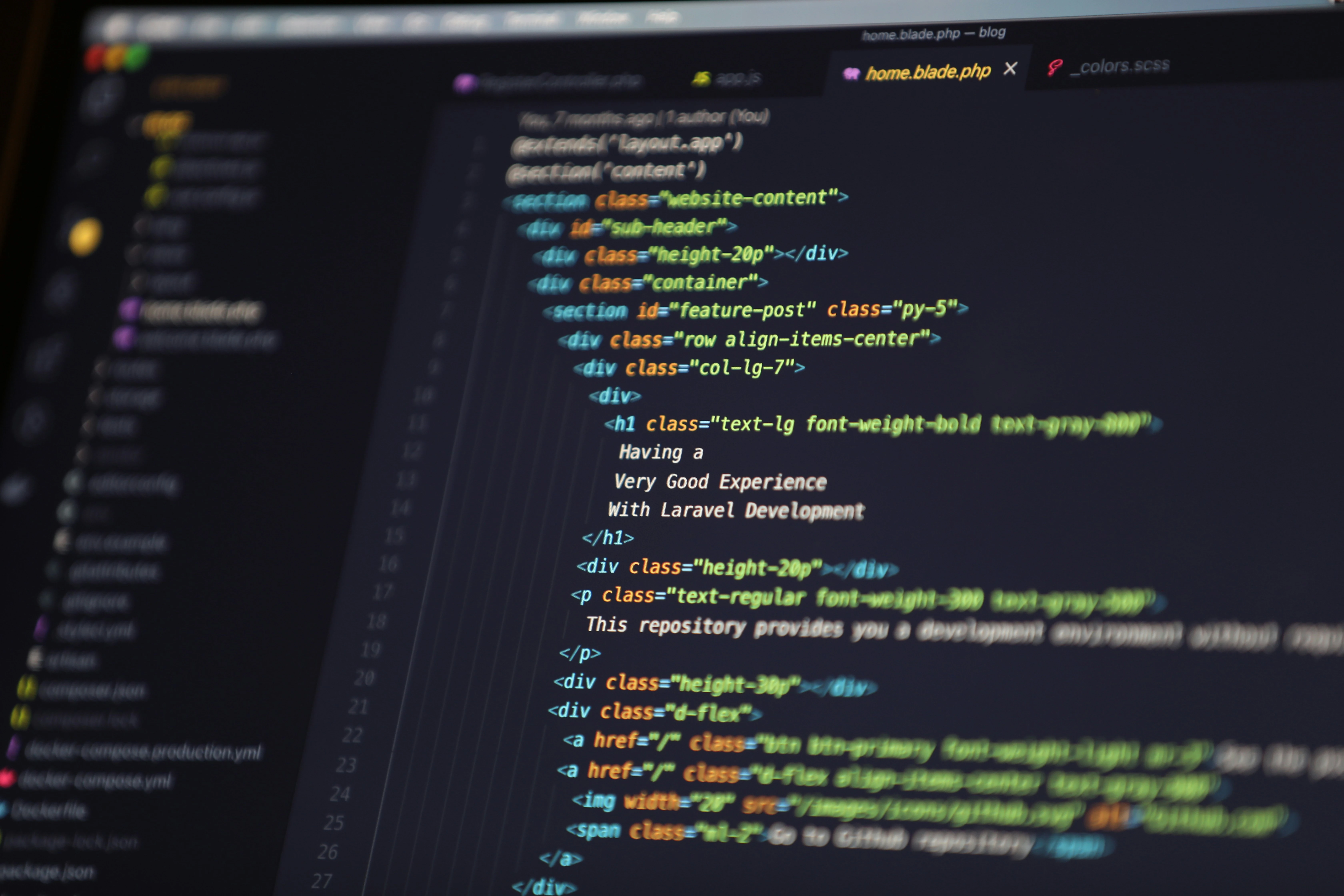 designer coding a fast website
